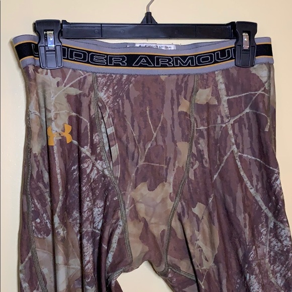 Under Armour Performance Apparel Pants - Picture 2 of 4